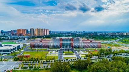 電子科技大學成都學院什邡校區正式啟用，助力區域科技創新發展